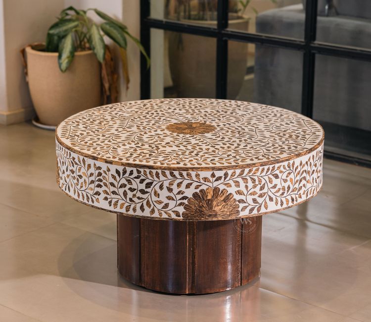 Detailed leaf pattern inlay work on round center table top